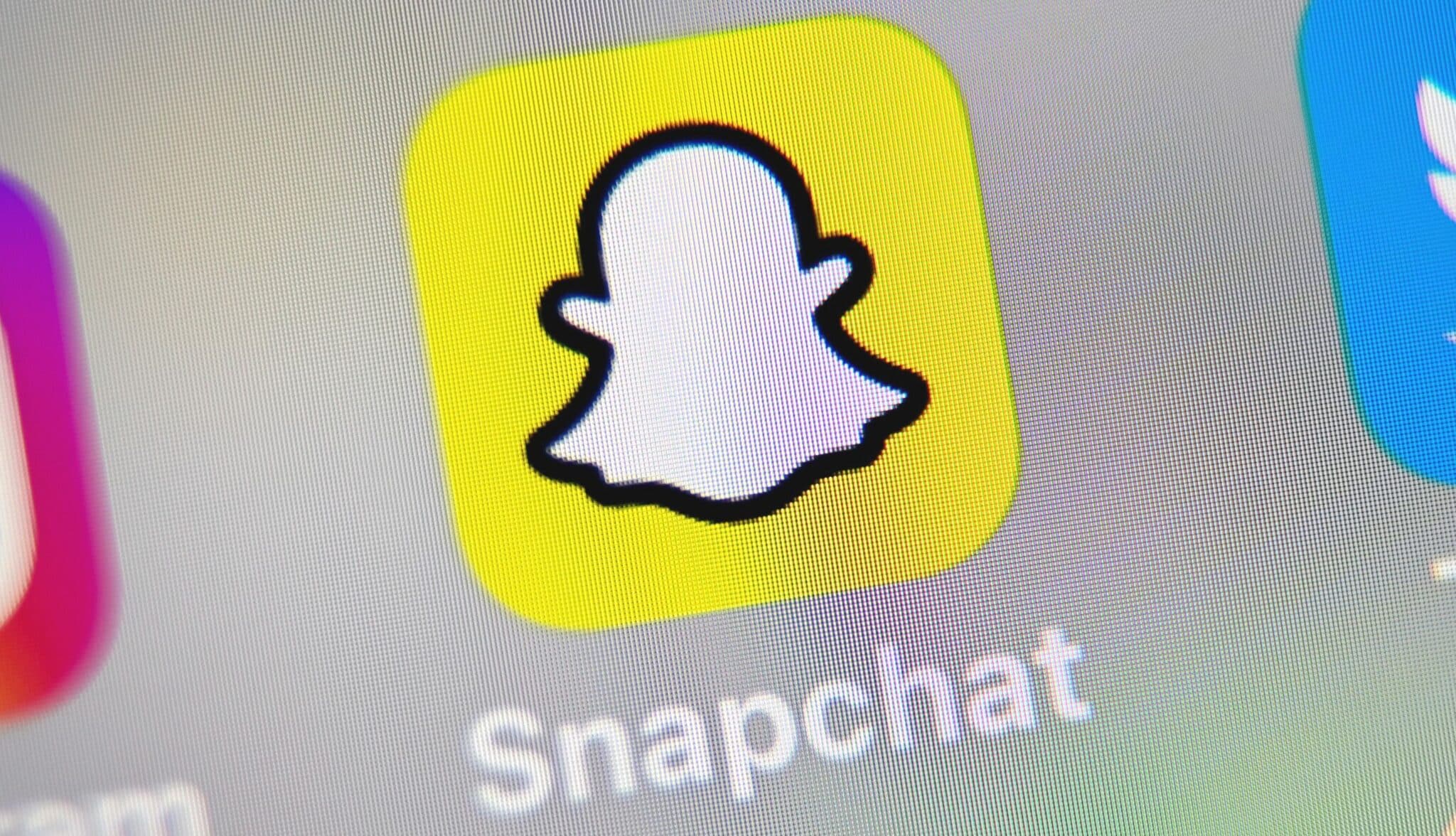 «سناب» تراهن على ما بعد الهواتف الذكية بنظارات «سبيكس»