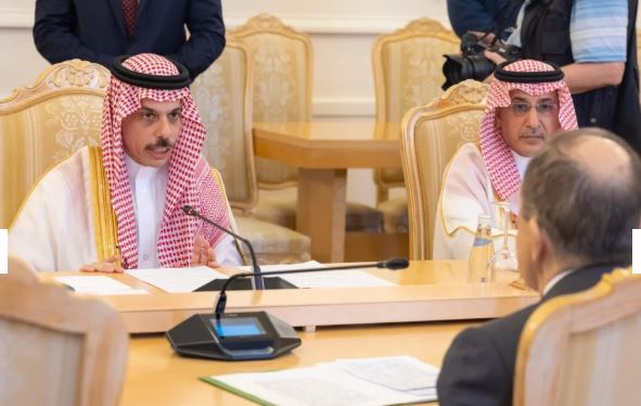 وزير الخارجية الأمير فيصل بن فرحان