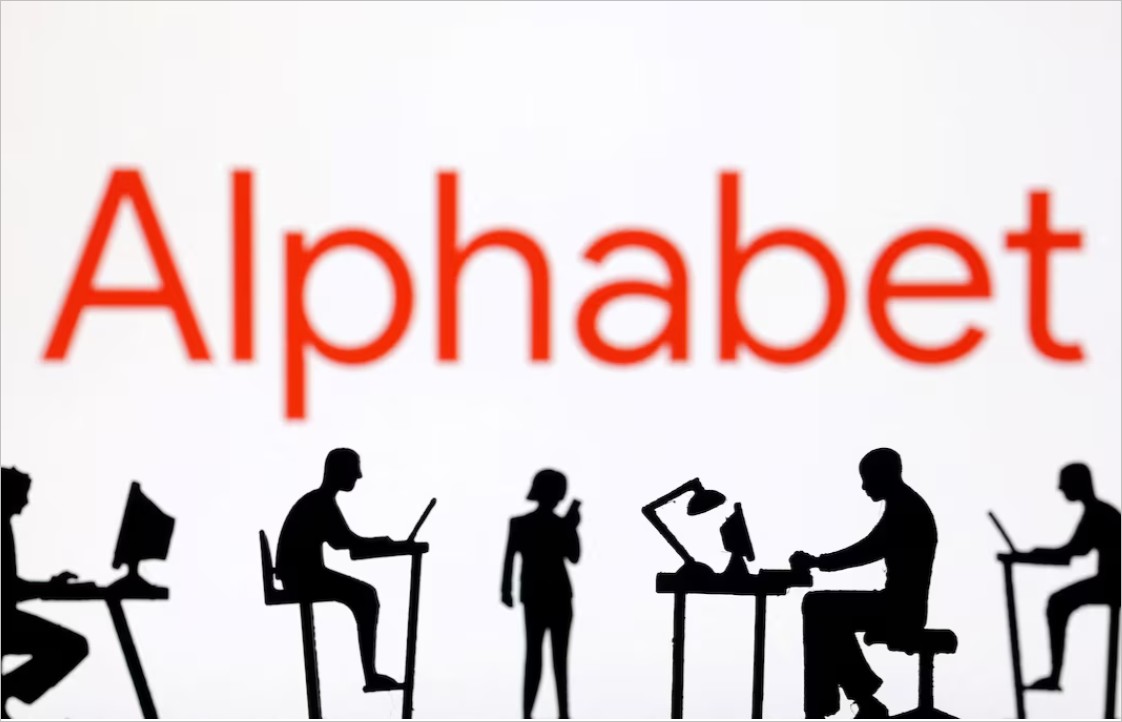 «ألفابت» تدخل نادي التريليونات… الذكاء الاصطناعي يشعل صعودها التاريخي