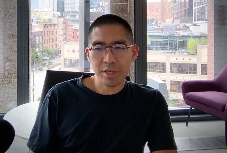 إدوين تشين.. ملياردير أسس «Surge AI» برؤية مناهضة لوادي السيليكون إدوين تشين