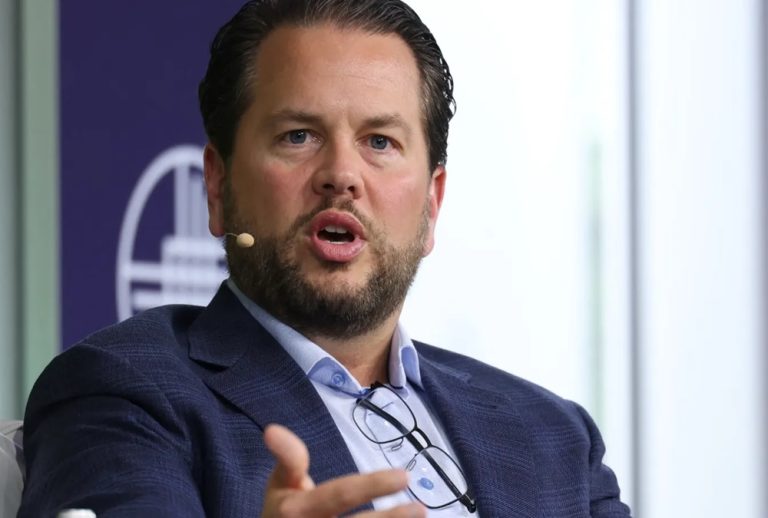 تسريحات بنترست